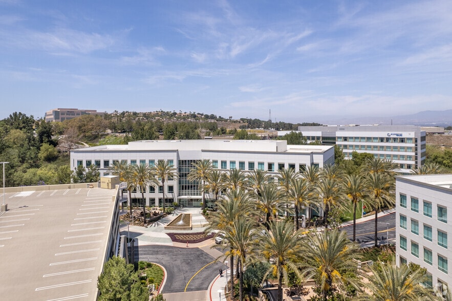 More Photos Of 20 Enterprise, Aliso Viejo Office For Lease
