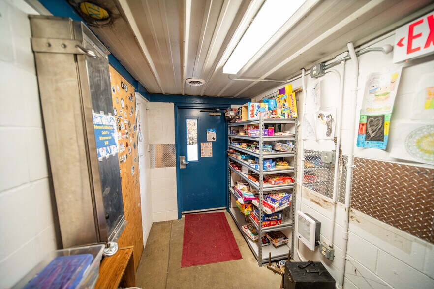 More Photos Of 202 2nd Ave SW, Kasson General Retail For Sale