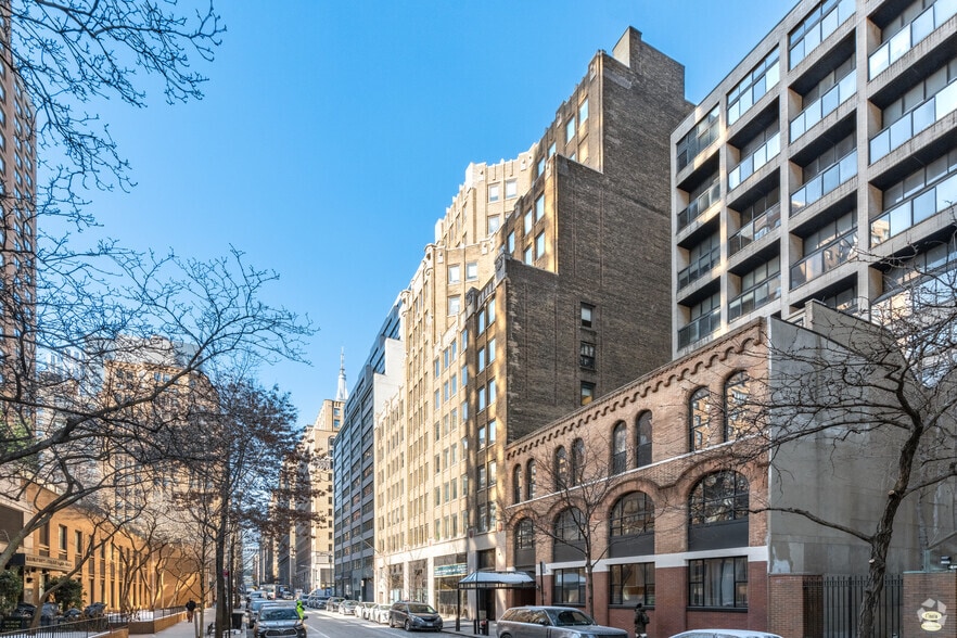 More Photos Of 145 E 32nd St, New York Medical For Lease
