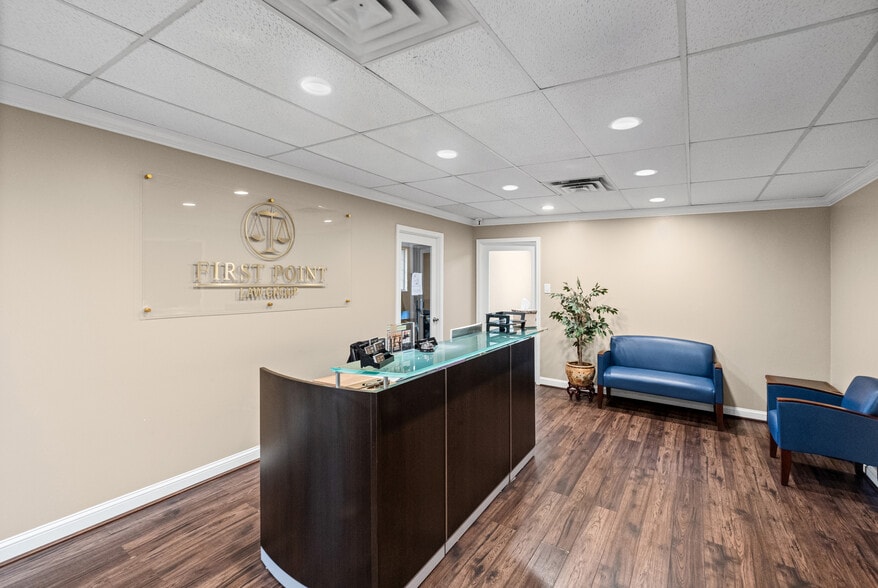 More Photos Of 10521 Judicial Dr, Fairfax Medical For Sale