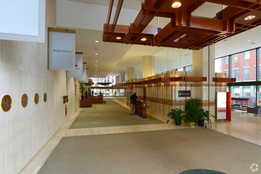 More Photos Of 1 Financial Plz, Providence Office For Lease