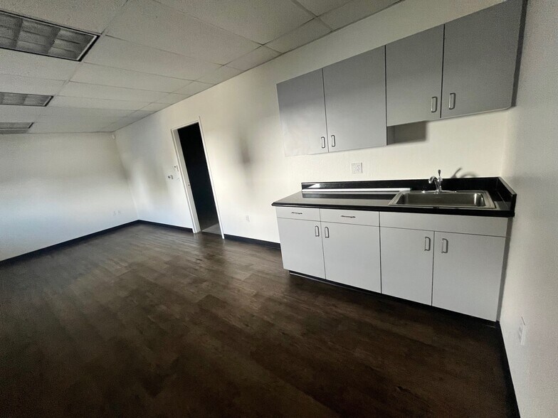 More Photos Of 35325-35263 Fircrest St, Newark Industrial For Sale