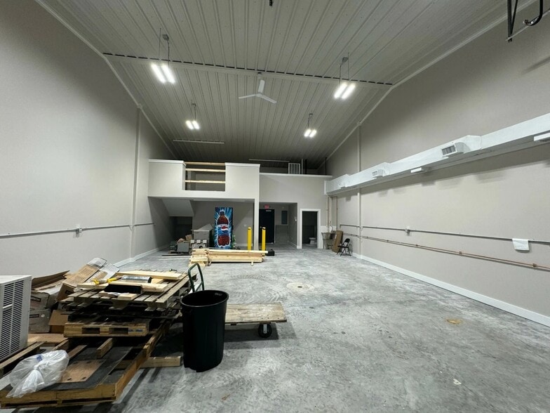 More Photos Of 287 Tremont St, Carver General Retail For Lease