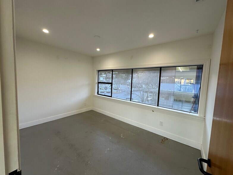 More Photos Of 61 Camino Alto, Mill Valley Office For Lease