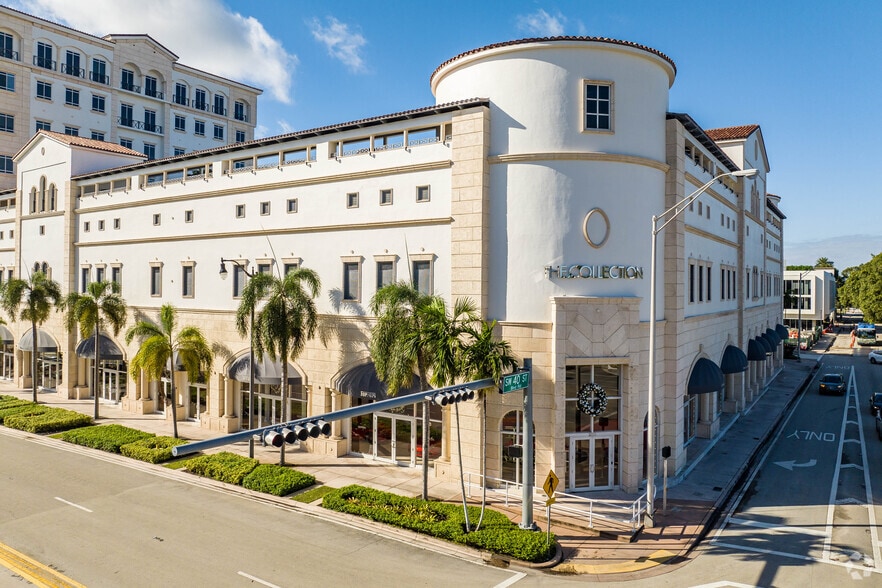 More Photos Of 4000 Ponce de Leon Blvd, Coral Gables Office For Lease