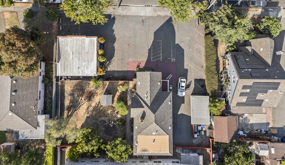 More Photos Of 2242 Washington Ave, San Leandro Office Residential For Sale