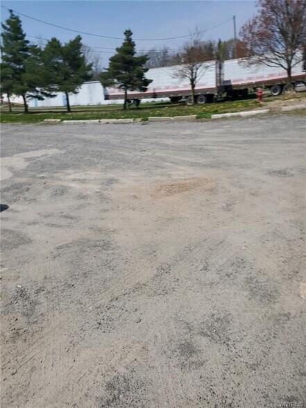 More Photos Of 1693 East Ave, Barker Restaurant For Sale