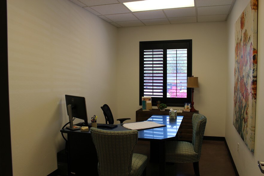 More Photos Of 3038 E Fort Lowell Rd, Tucson Medical For Sale