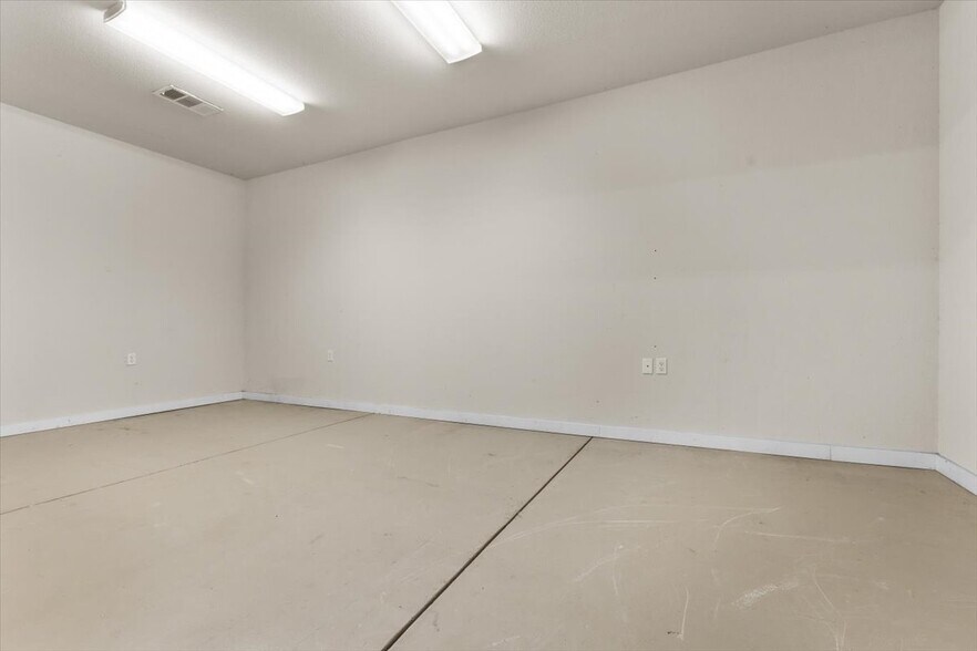 More Photos Of 4076-4080 Old Redwood Hwy, Santa Rosa Winery Vineyard For Sale