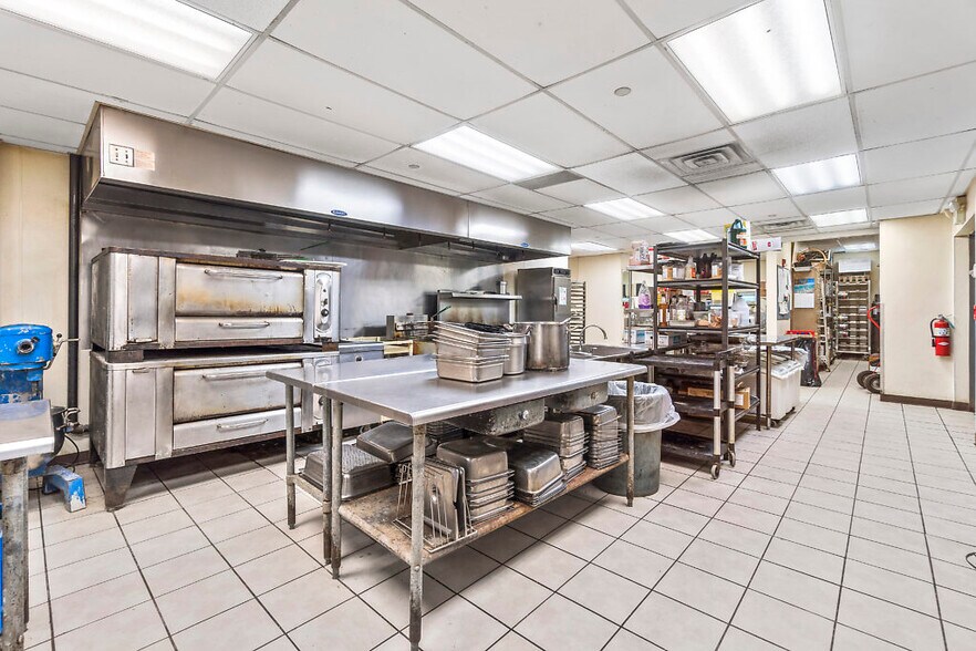 More Photos Of 2951 Old Orchard Rd, Jackson Restaurant For Sale