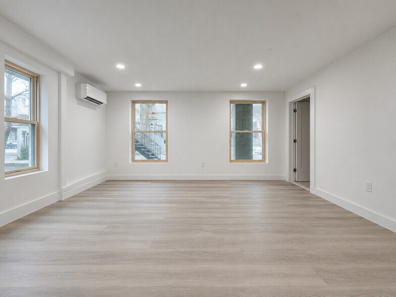 More Photos Of 1641 Undercliff Ave, Bronx Apartments For Lease