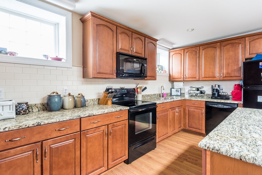 More Photos Of 100-102 N Lombardy St, Richmond Apartments For Sale
