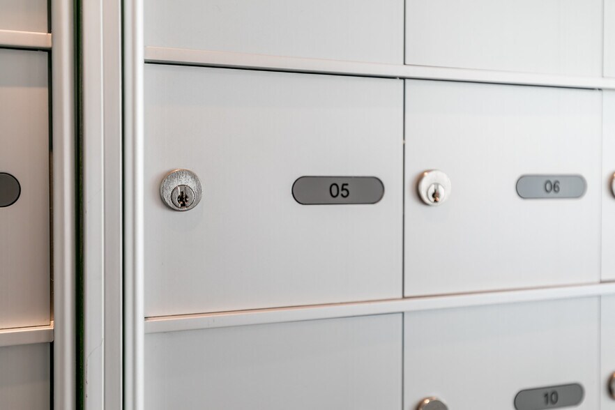 More Photos Of 290 Caldari Rd, Vaughan Coworking Space