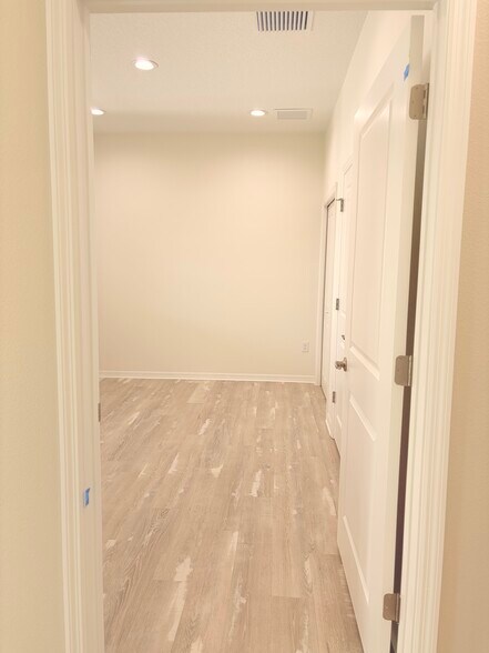 More Photos Of 10348-10350 White Viburnum Way @ Gibsonton Drive, Riverview Office For Sale