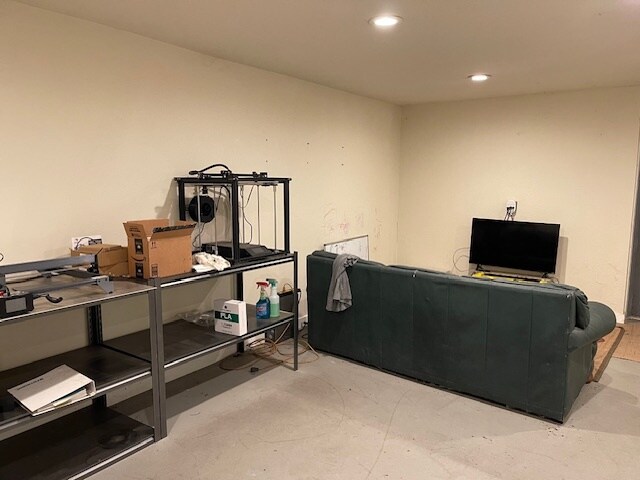 More Photos Of 3650 Marion St SE, Albany Manufacturing For Lease