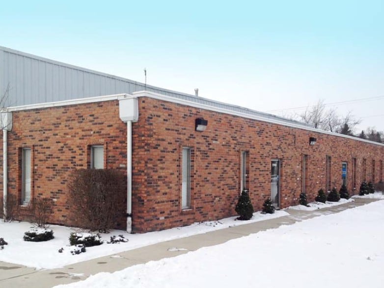More Photos Of 12900 Haggerty Rd, Van Buren Township Warehouse For Lease