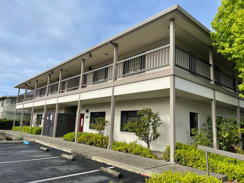 More Photos Of 1100 Water St, Santa Cruz Office For Lease