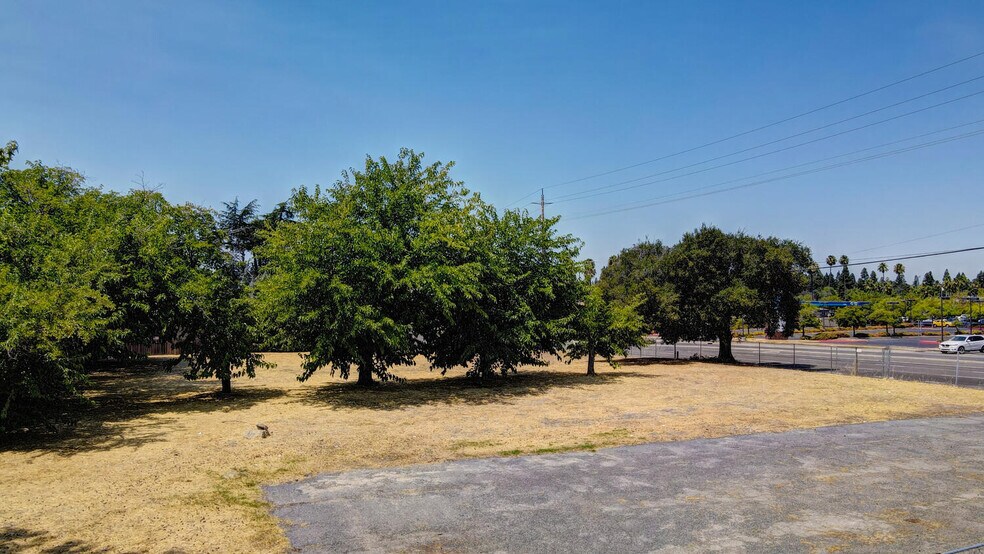 More Photos Of 7210 Greenback Ln, Citrus Heights Land For Sale