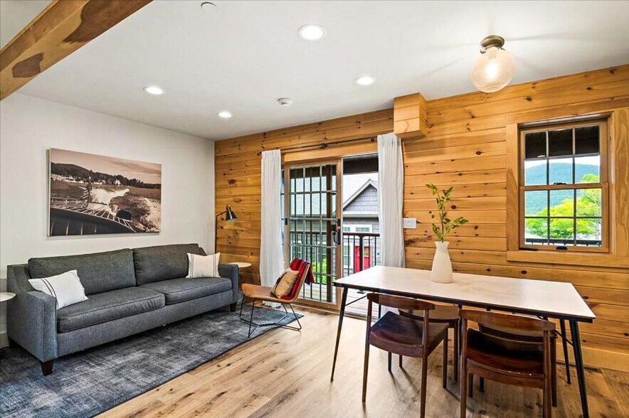 More Photos Of 10 Front St, Lake George Hospitality For Sale