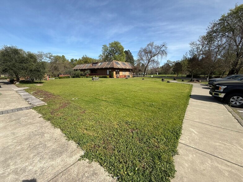 More Photos Of 2412 Foothill Blvd, Calistoga Land For Sale