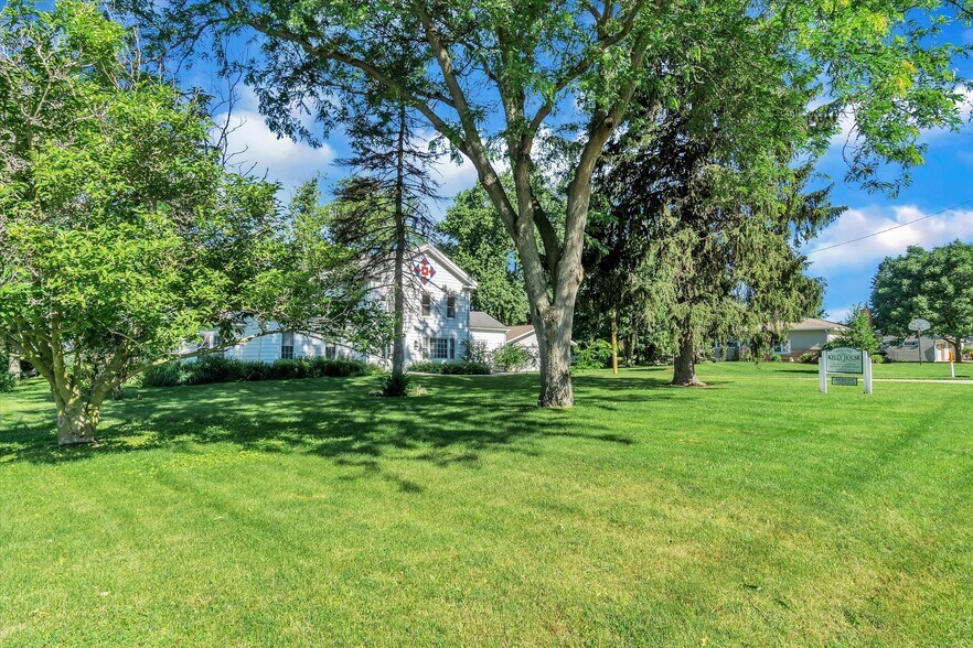 More Photos Of 121 S 5th St, Evansville Assisted Living For Sale