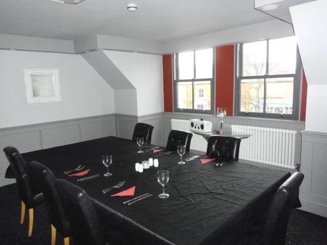 More Photos Of 74 Princes Ave, Hull General Retail For Lease