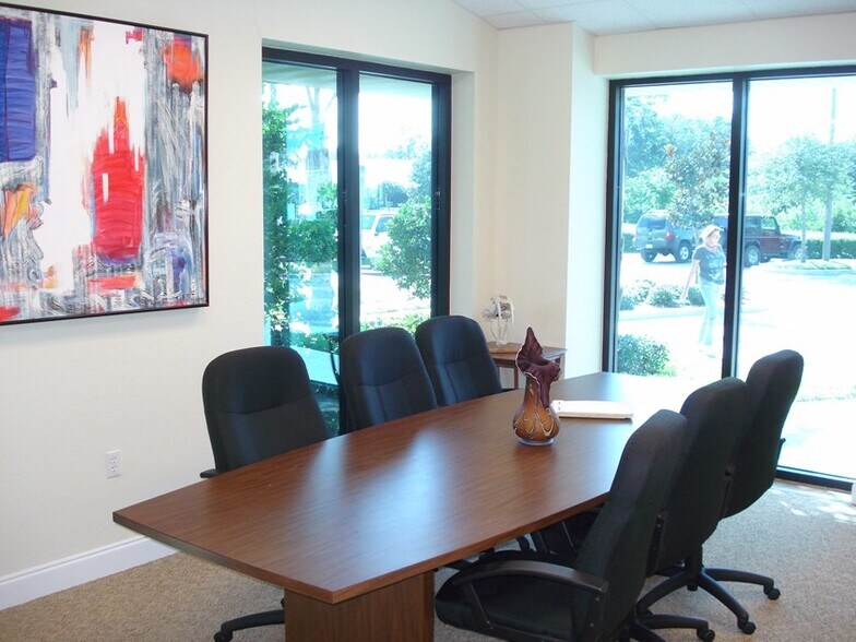 More Photos Of 14141 46th St N, Clearwater Medical For Lease