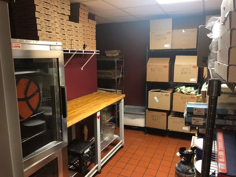 More Photos Of 316 S 16th St, Omaha Restaurant For Sale
