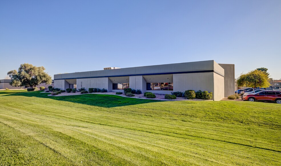 More Photos Of 3201 W Peoria Ave, Phoenix Medical For Lease