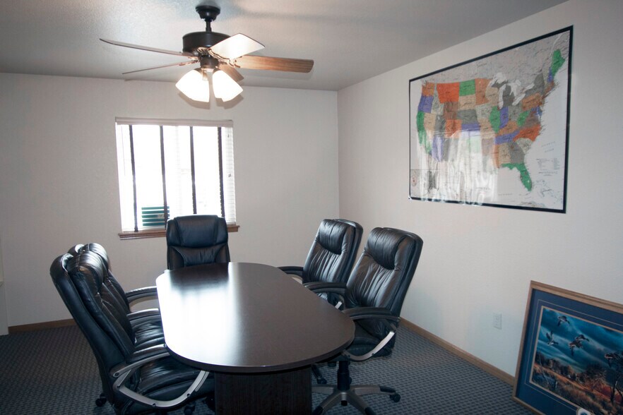 More Photos Of 320 E 27th St, Loveland Office For Sale