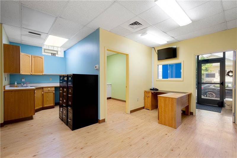 More Photos Of 626 5th Ave, Coraopolis Office Residential For Sale