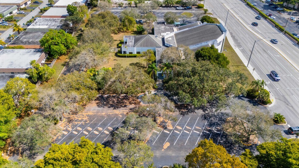 More Photos Of 7875 W McNab Rd, Tamarac Religious Facility For Sale