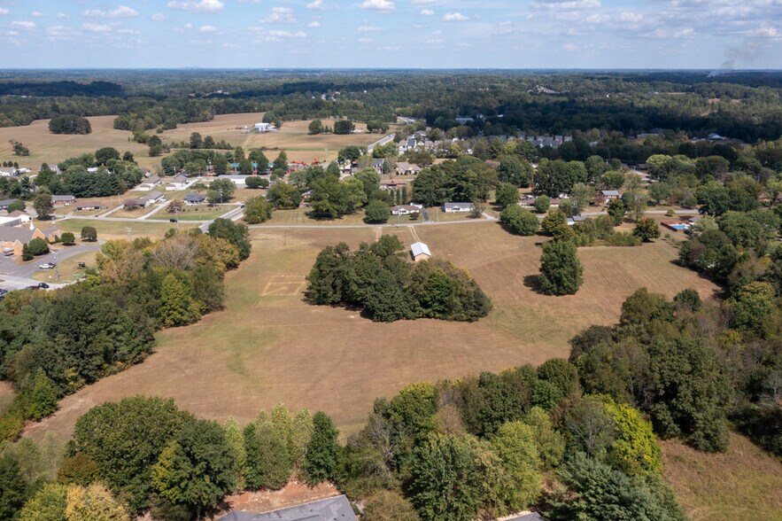 More Photos Of 105 Eastside Dr, White House Land For Sale