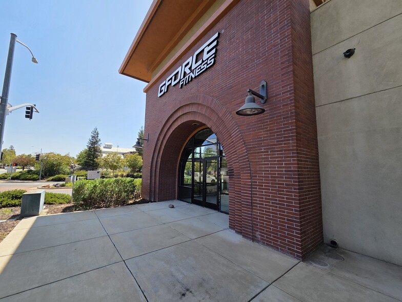 More Photos Of 6504 Lonetree Blvd, Rocklin Restaurant For Lease