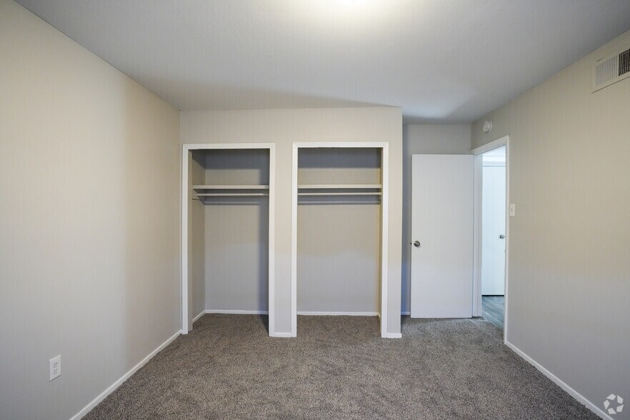 More Photos Of 621 Houston Ave, Jackson Apartments For Sale