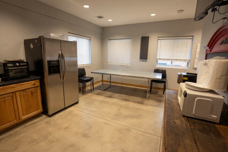 More Photos Of 13030 County Road 20, Fort Lupton Auto Dealership For Sale