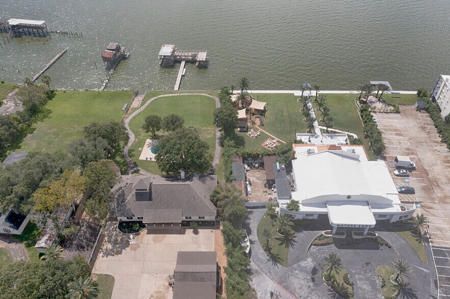 More Photos Of 3821 Nasa Pky, El Lago Lodge Meeting Hall For Sale