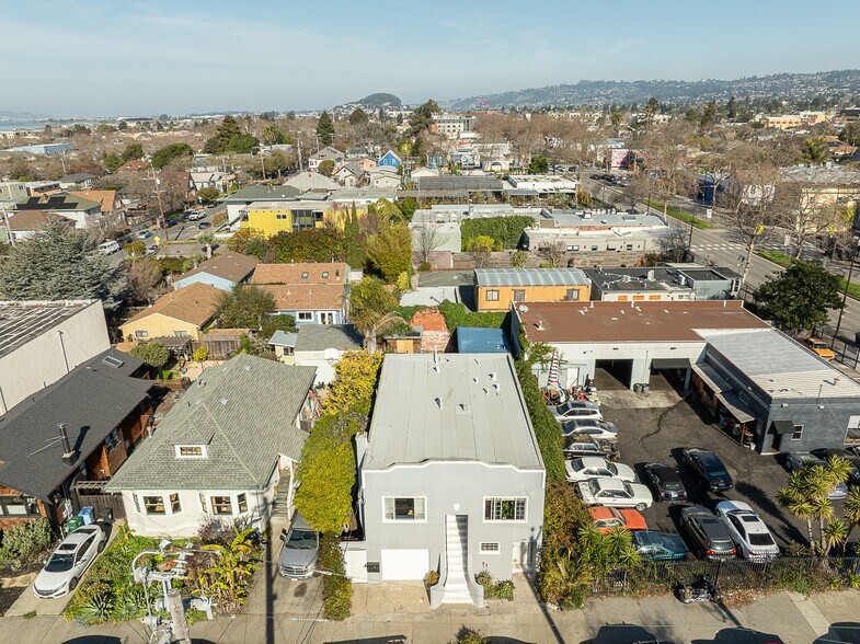 More Photos Of 1039 Channing Way, Berkeley Apartments For Sale