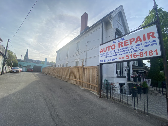 Primary Photo Of 296 Brock Av, Toronto Auto Repair For Sale