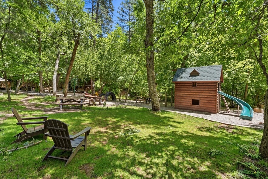 More Photos Of 1355 E Christopher Creek Loop, Payson Hotel For Sale