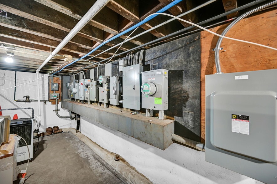 More Photos Of 2 Broadway, Valhalla Office For Sale