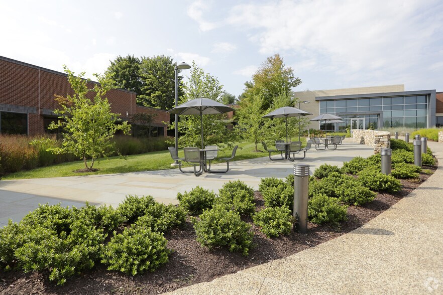 More Photos Of 411 Eagleview Blvd, Exton Office For Lease