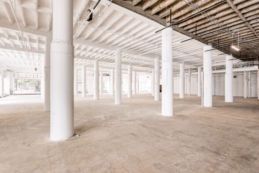 More Photos Of 7430 2nd Ave, Detroit Apartments For Lease