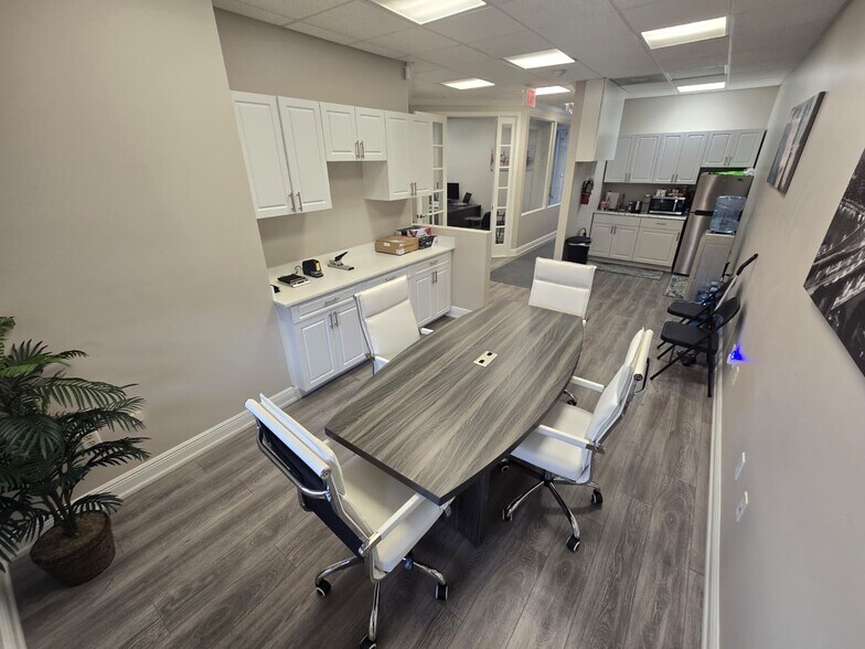 More Photos Of 5401 N University Dr, Coral Springs Medical For Sale
