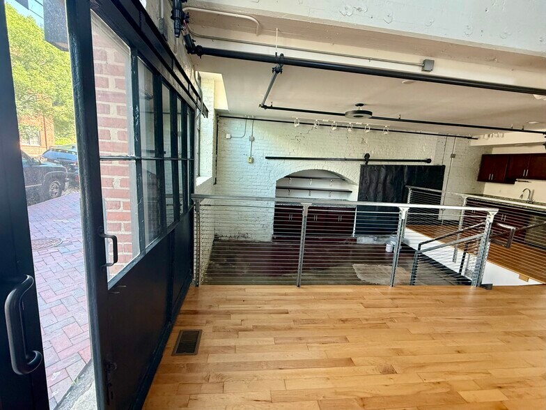 More Photos Of 17 N 22nd St, Richmond Office For Lease