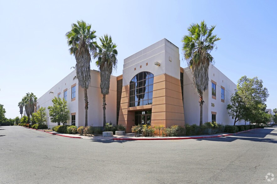 Primary Photo Of 7685 Siempre Viva Rd, San Diego Warehouse For Sale