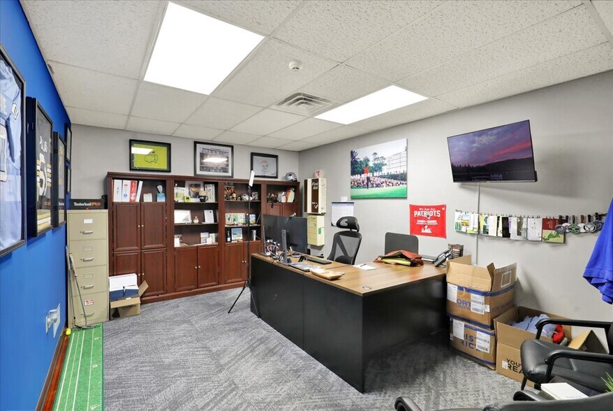 More Photos Of 2745 Leisczs Bridge Rd, Reading Industrial For Sale