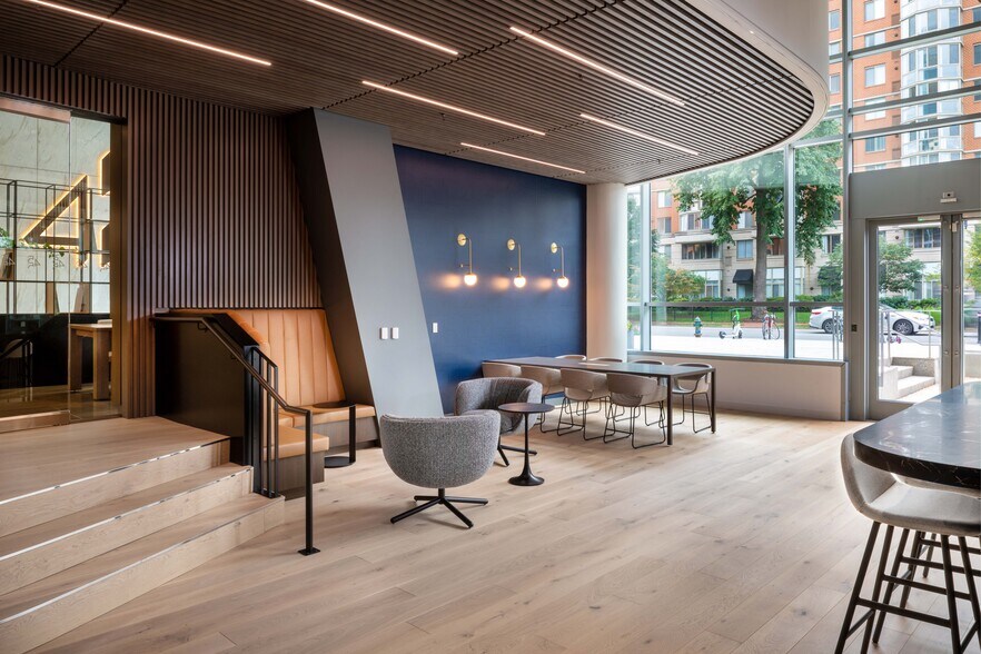 More Photos Of 455 Massachusetts Ave NW, Washington Office For Lease