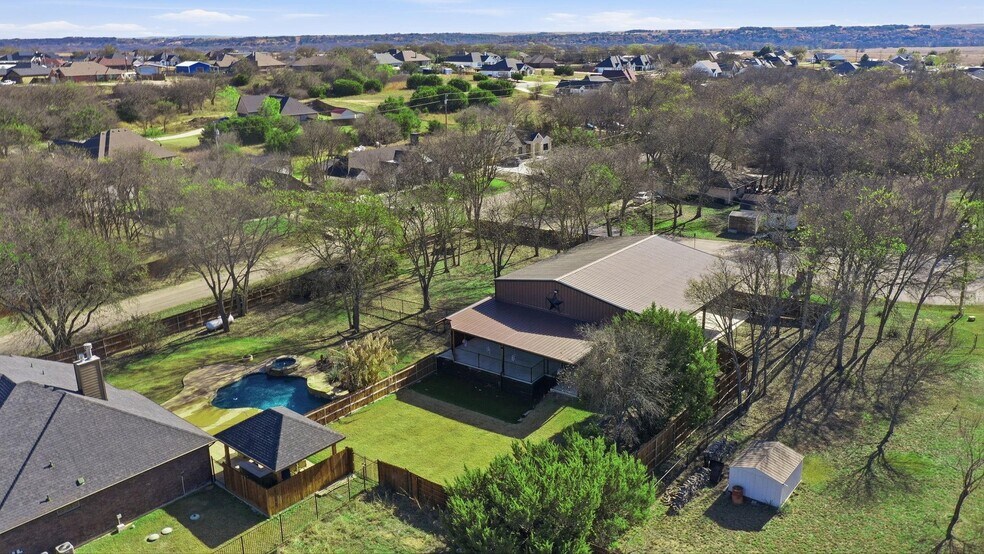 More Photos Of 7816 Lous Ct, Fort Worth Office For Sale