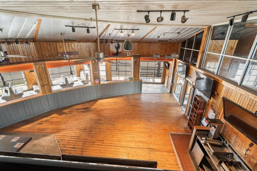 More Photos Of 4950 S Loop 289, Lubbock Restaurant For Lease